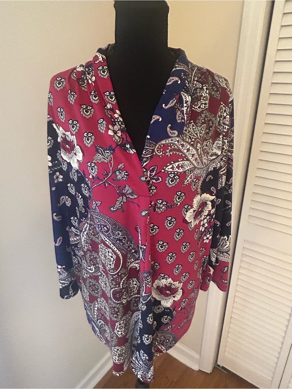 Floral Paisley Two-Tone Button Front Blouse - Burgundy & Navy